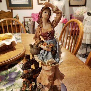 De Elina Peasant Girl Statue